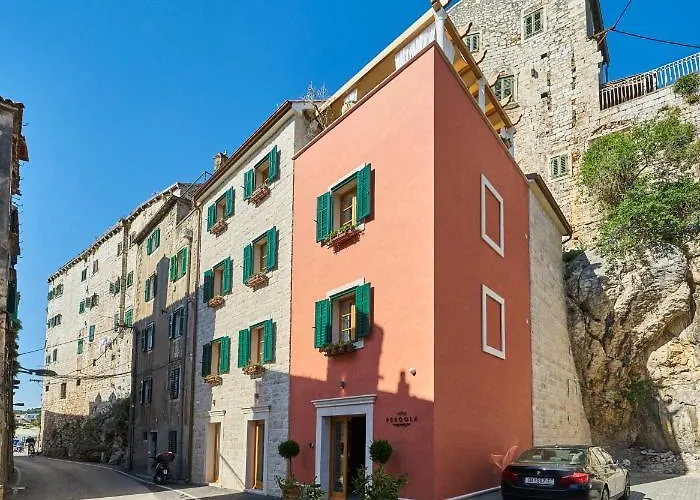 Pergola Apartmanhotel