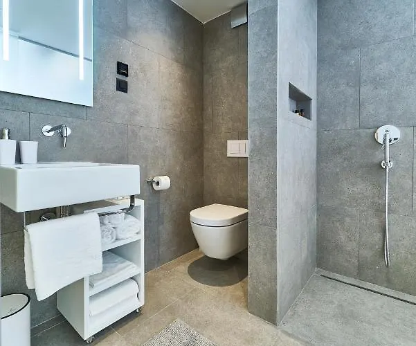 Pergola Apartmanhotel 4*