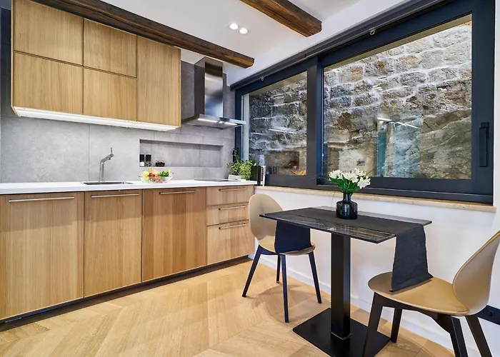 Pergola Apartmanhotel Šibenik